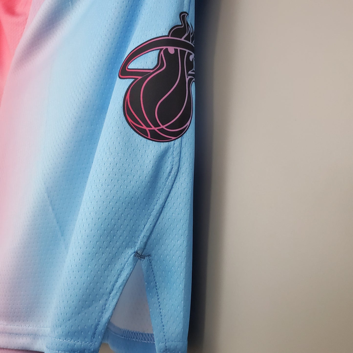 Miami Heat Gradient Red/Blue