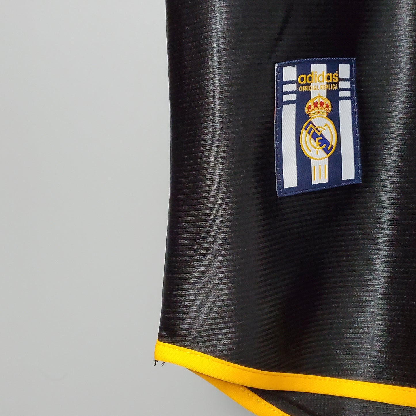 Real Madrid 98/99 Away