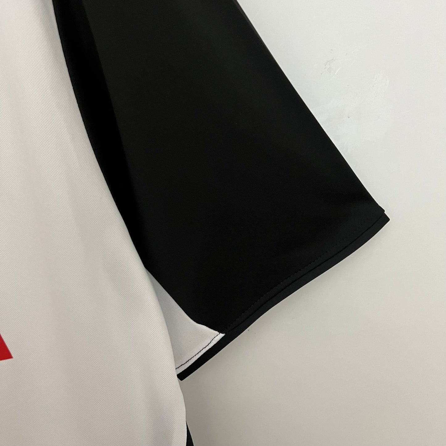 Valencia 03/04 Home