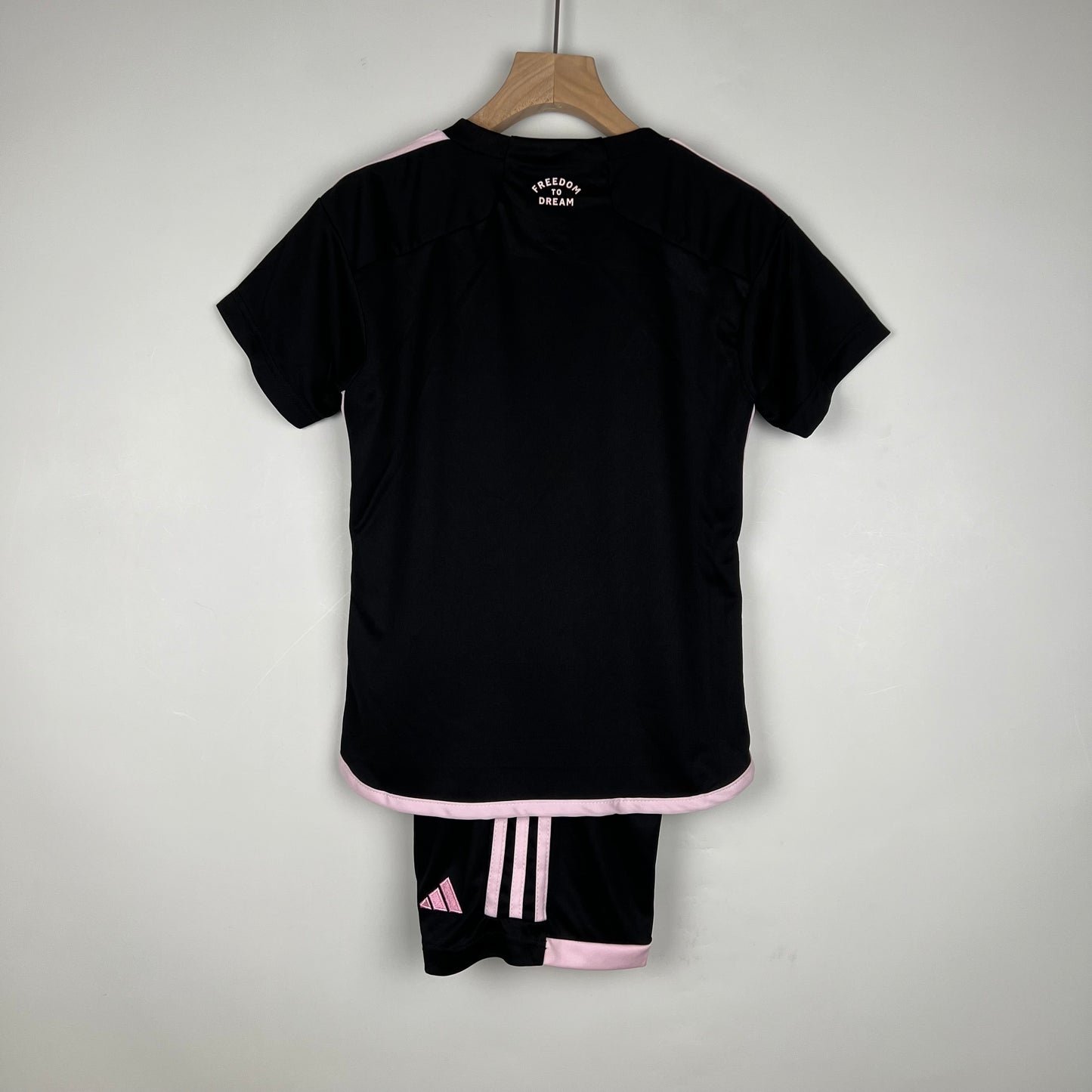 Miami 23/24 away