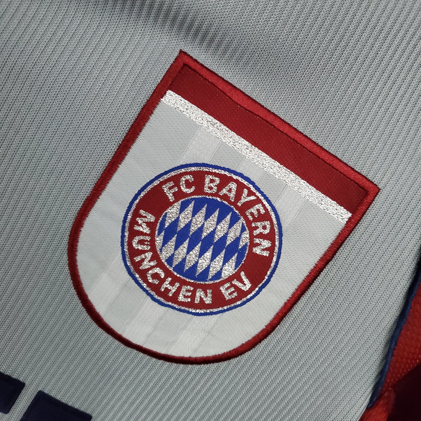 Bayern Munich 98/99 Away