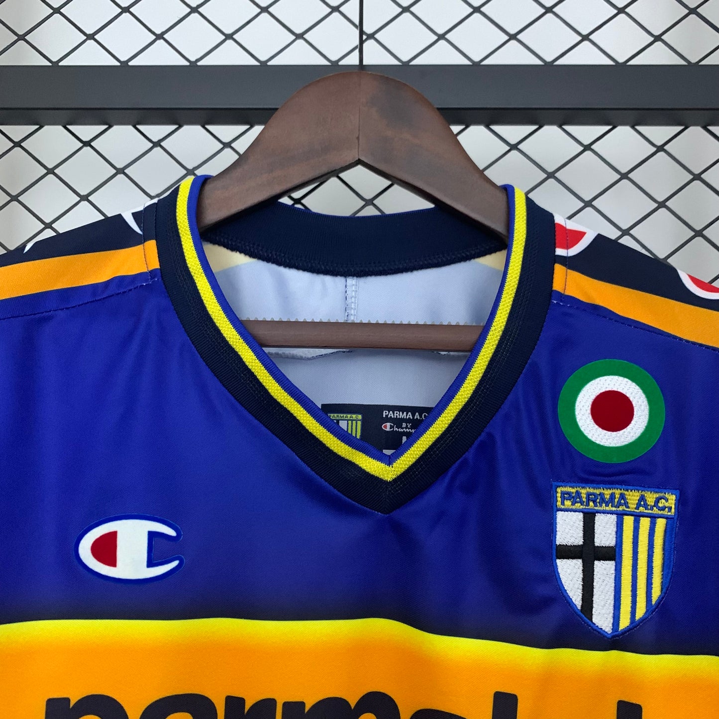 Parma 02/03 Home