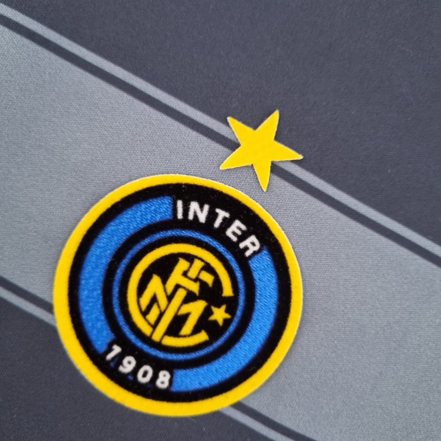 Inter Milan 04/05 Third