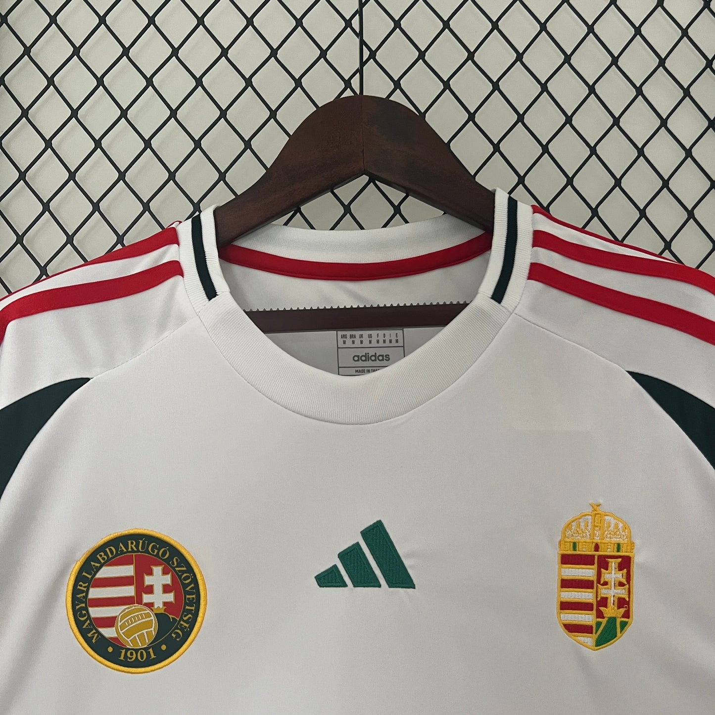 Hungria Away 2024