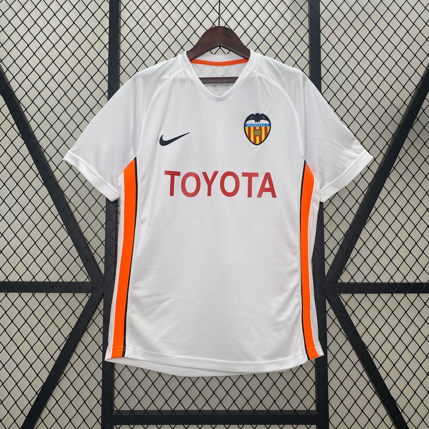 Valencia Home 06/07