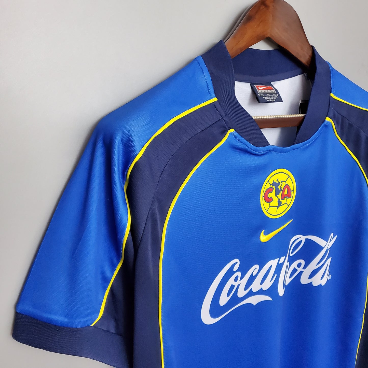 America 01/02 Away