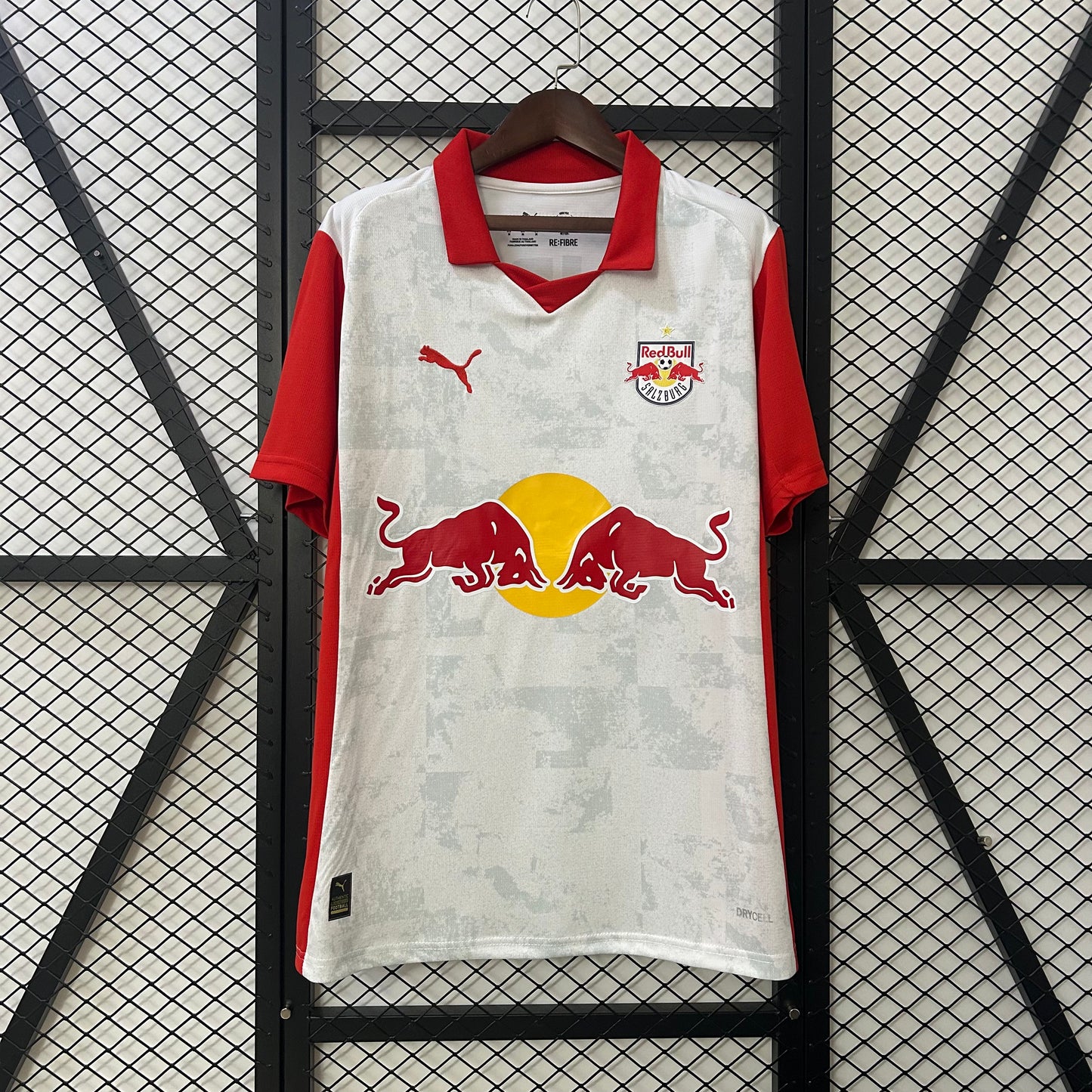 Salzburg 25/26 Home