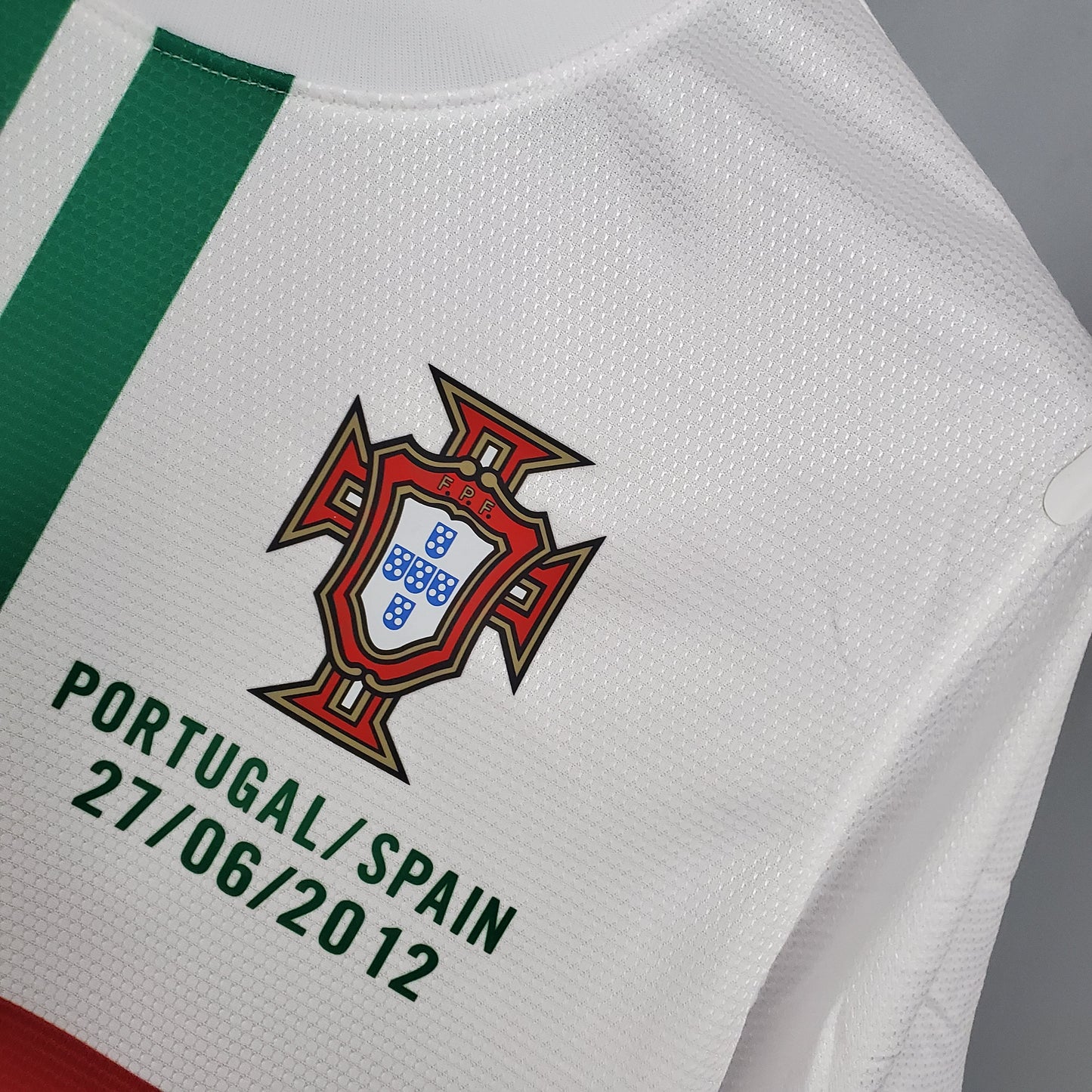 Portugal 2012 Away