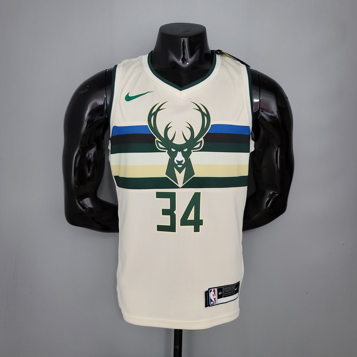 Milwaukee Bucks Egg White