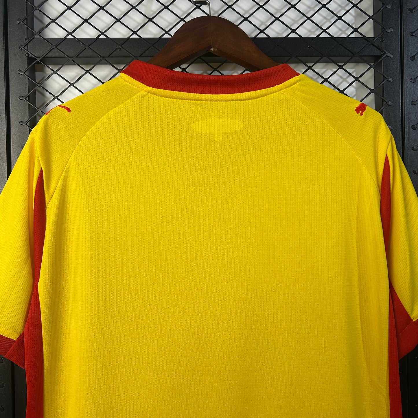 Lens 25/26 Home