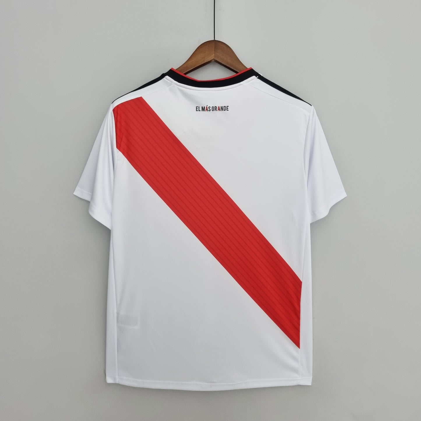 River Plate 18/19 Home