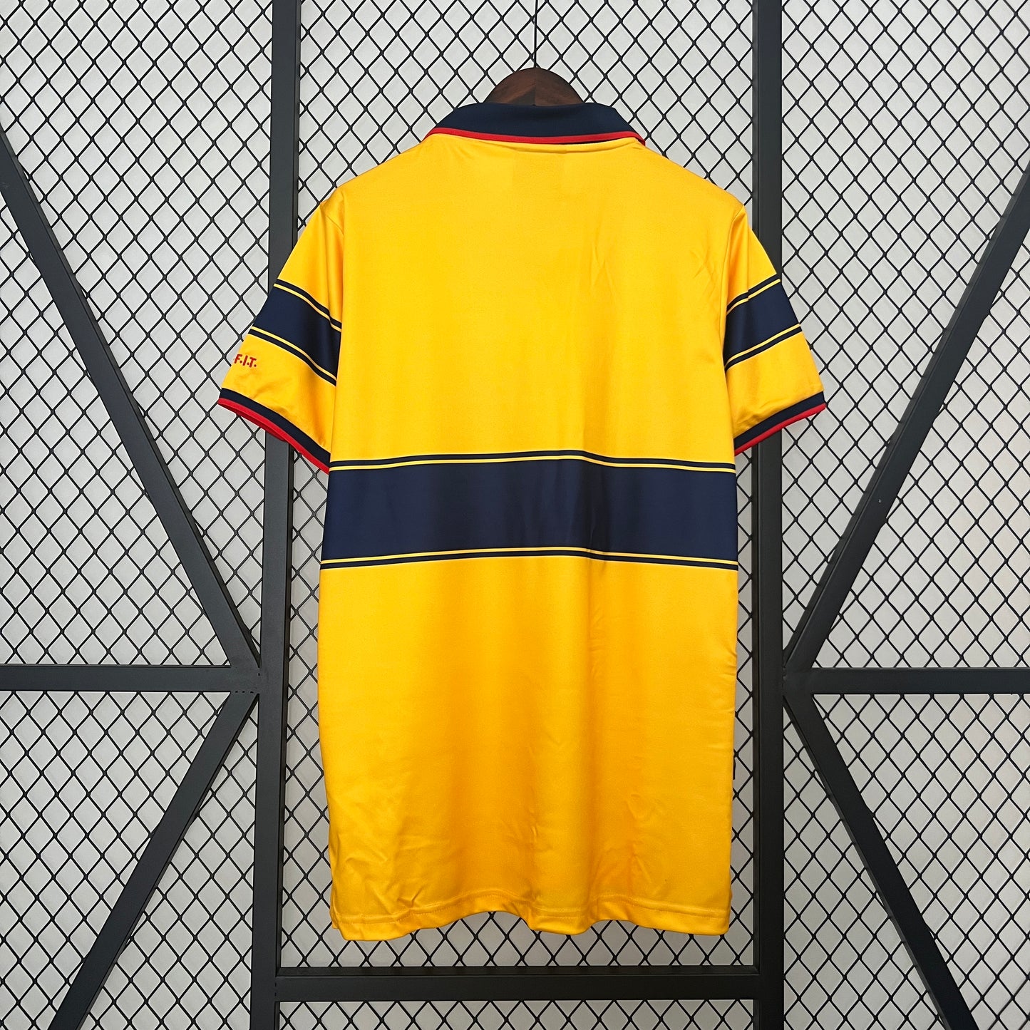 Arsenal 97/98 Away
