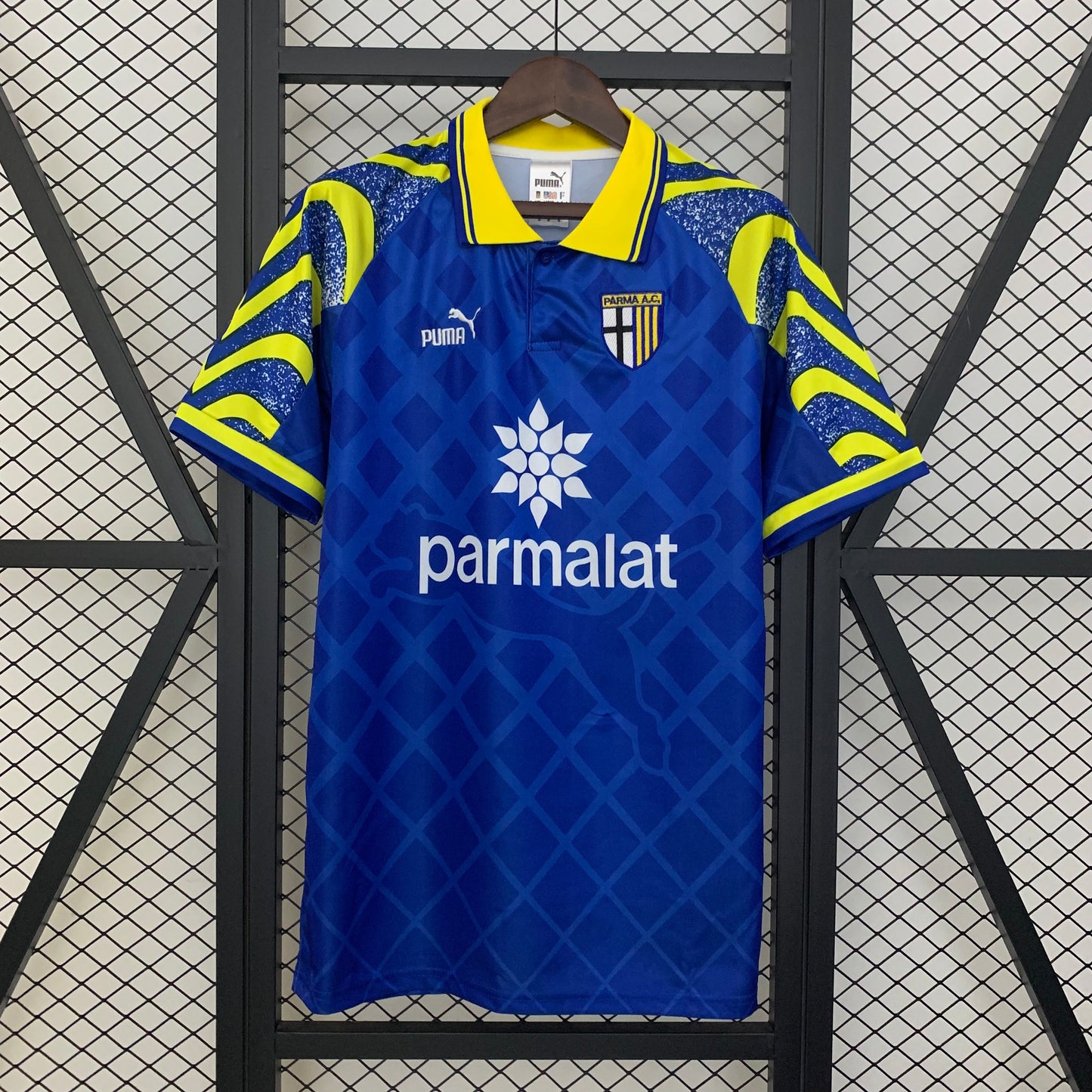 Parma 95/96 Away