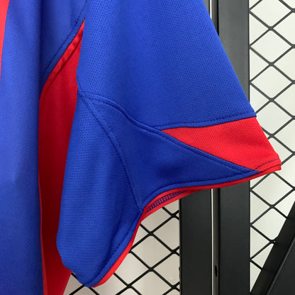 Barcelona 04/05 Home