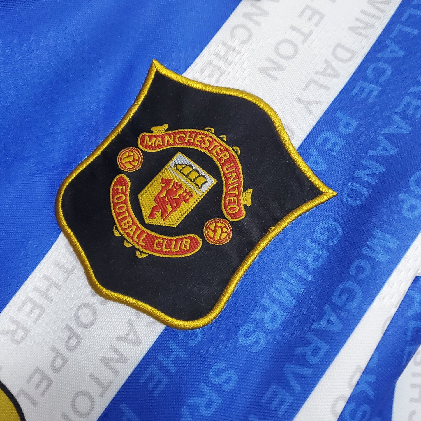Manchester United 94/96 Away