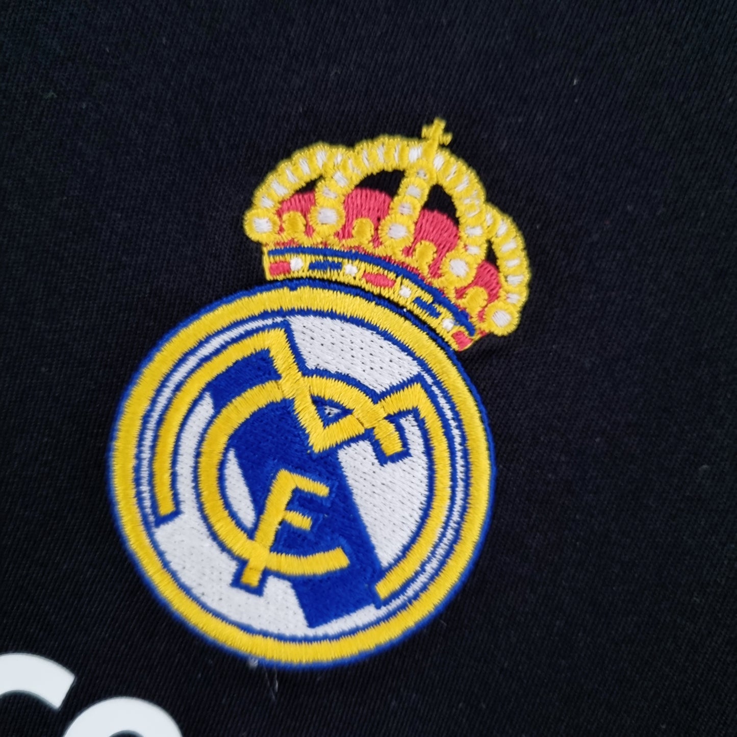 Real Madrid 09/10 away