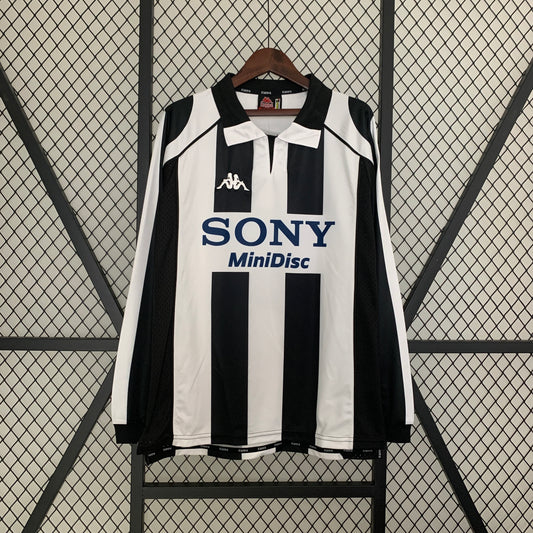 Juventus 97/98 home Away Long Sleeve