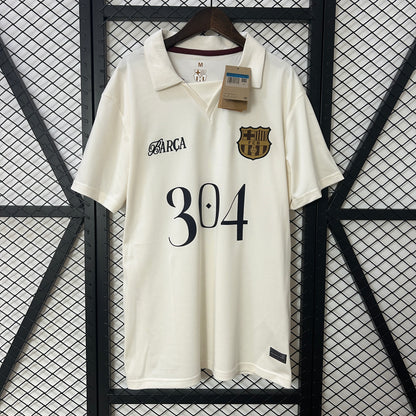 FC Barcelona 304 | White
