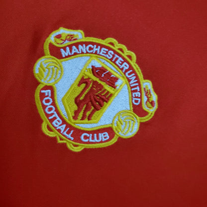 Manchester United 85/86 Home