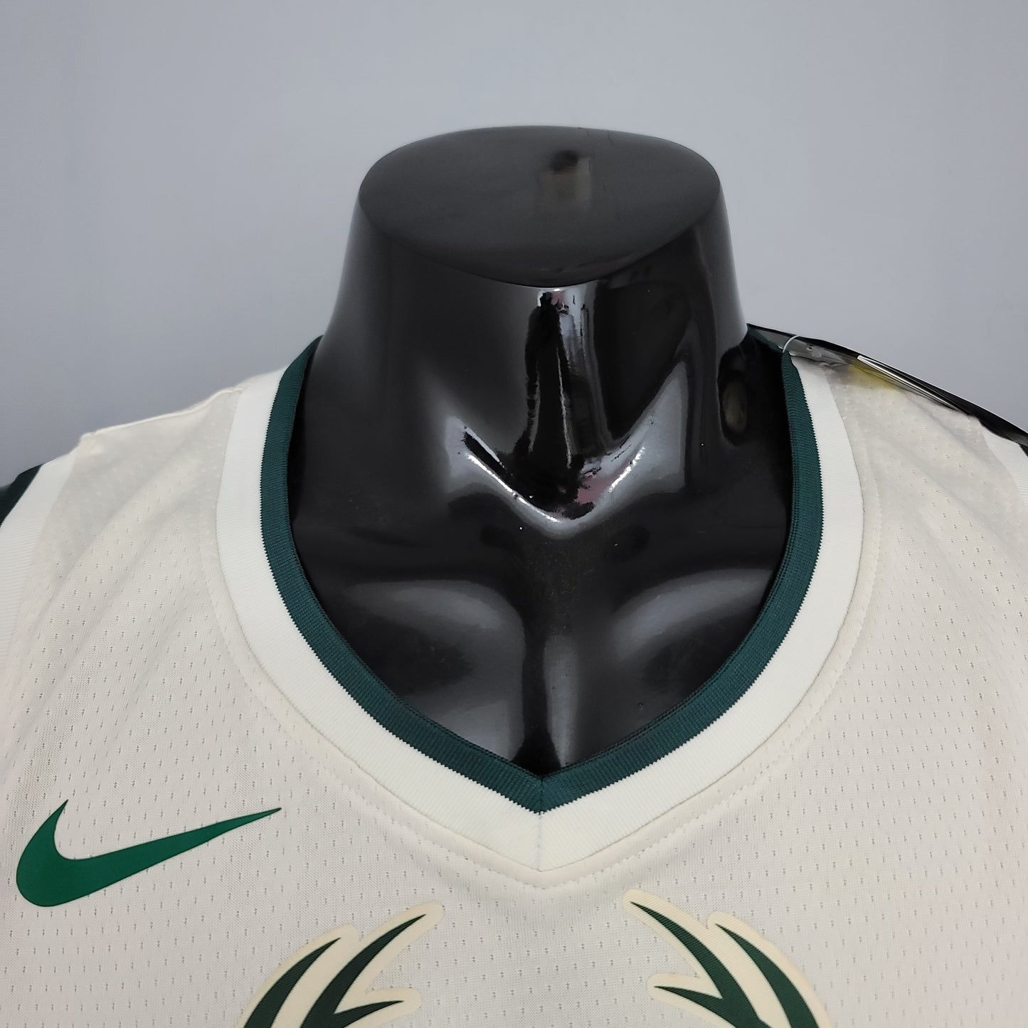Milwaukee Bucks Egg White