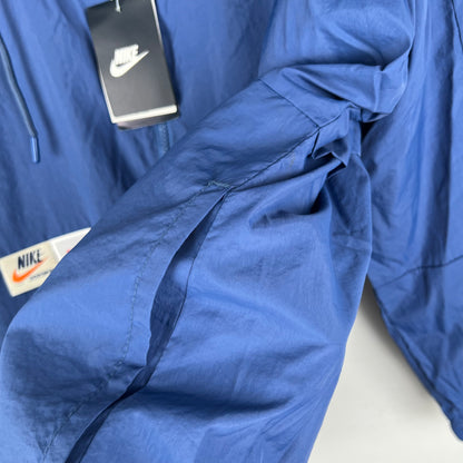 Nike Windbreak