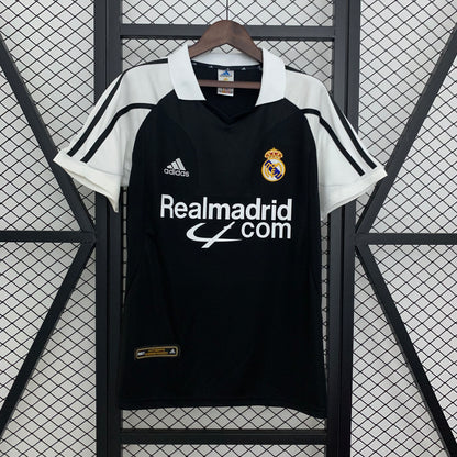 Real Madrid 01/02 Away