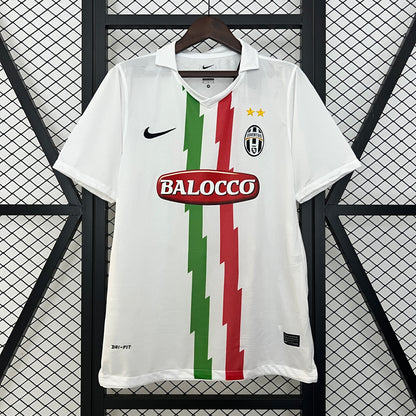 Juventus Away 10/11