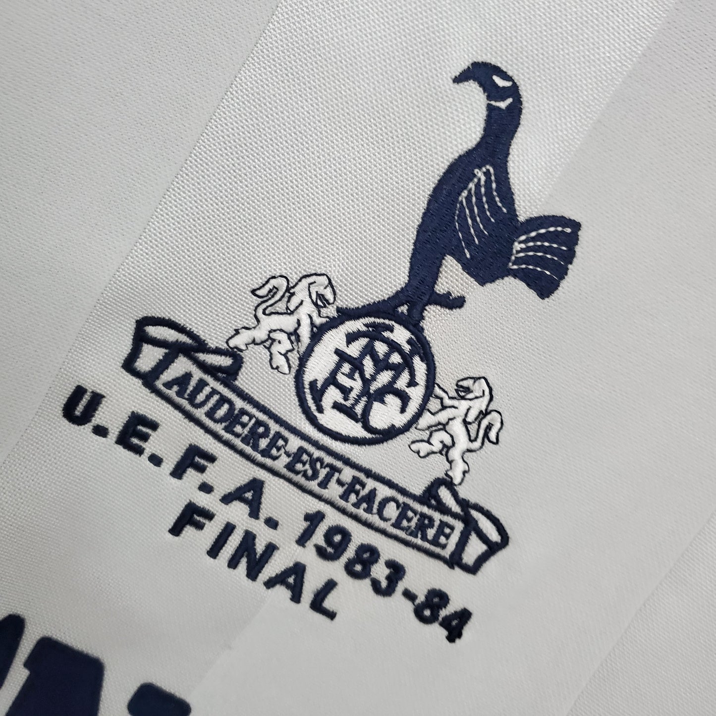 Tottenham 83/84 Home