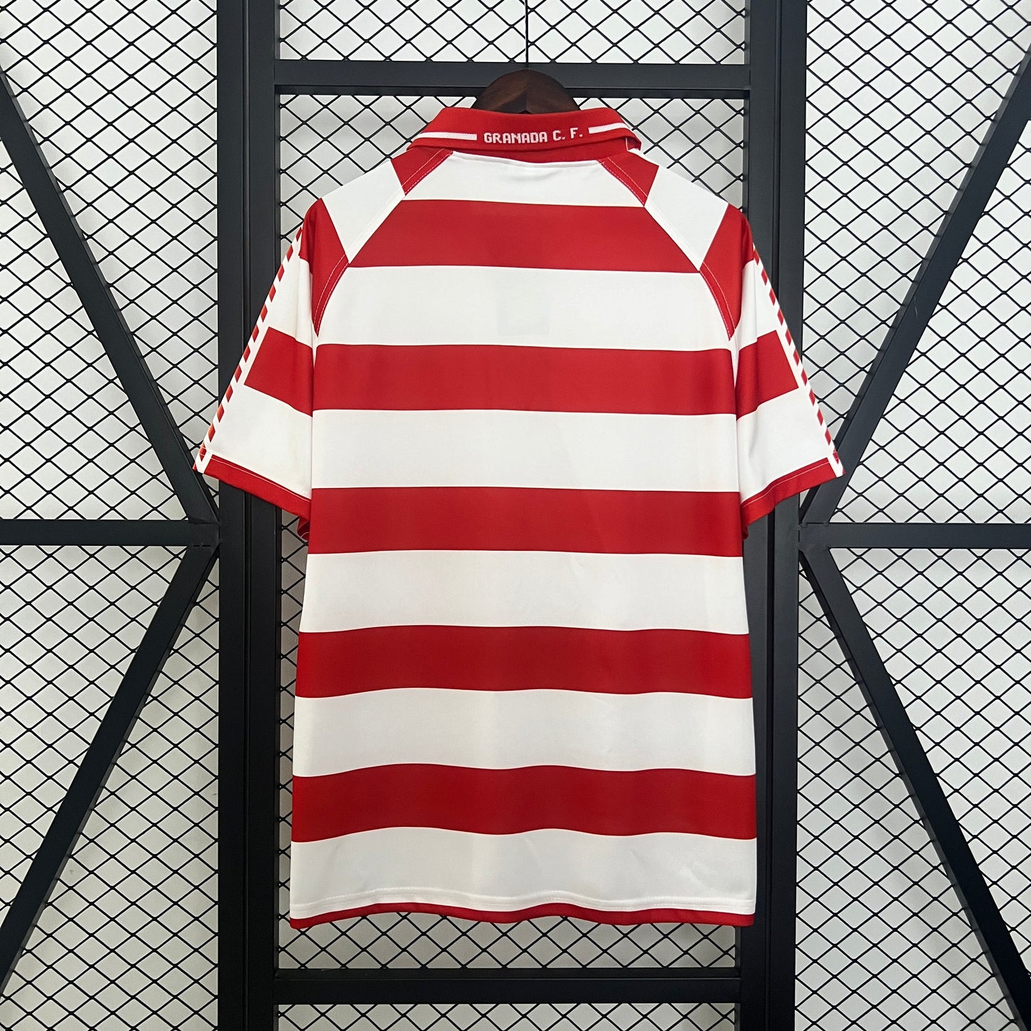 Granada Home 97/98