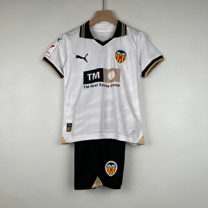 Valencia 23/24 Home
