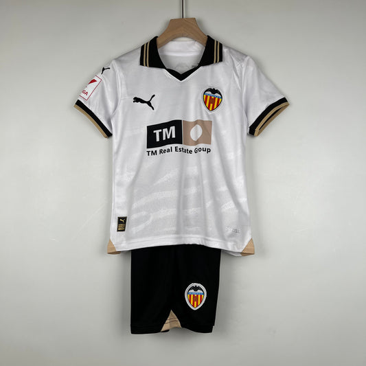 Valencia 23/24 Home