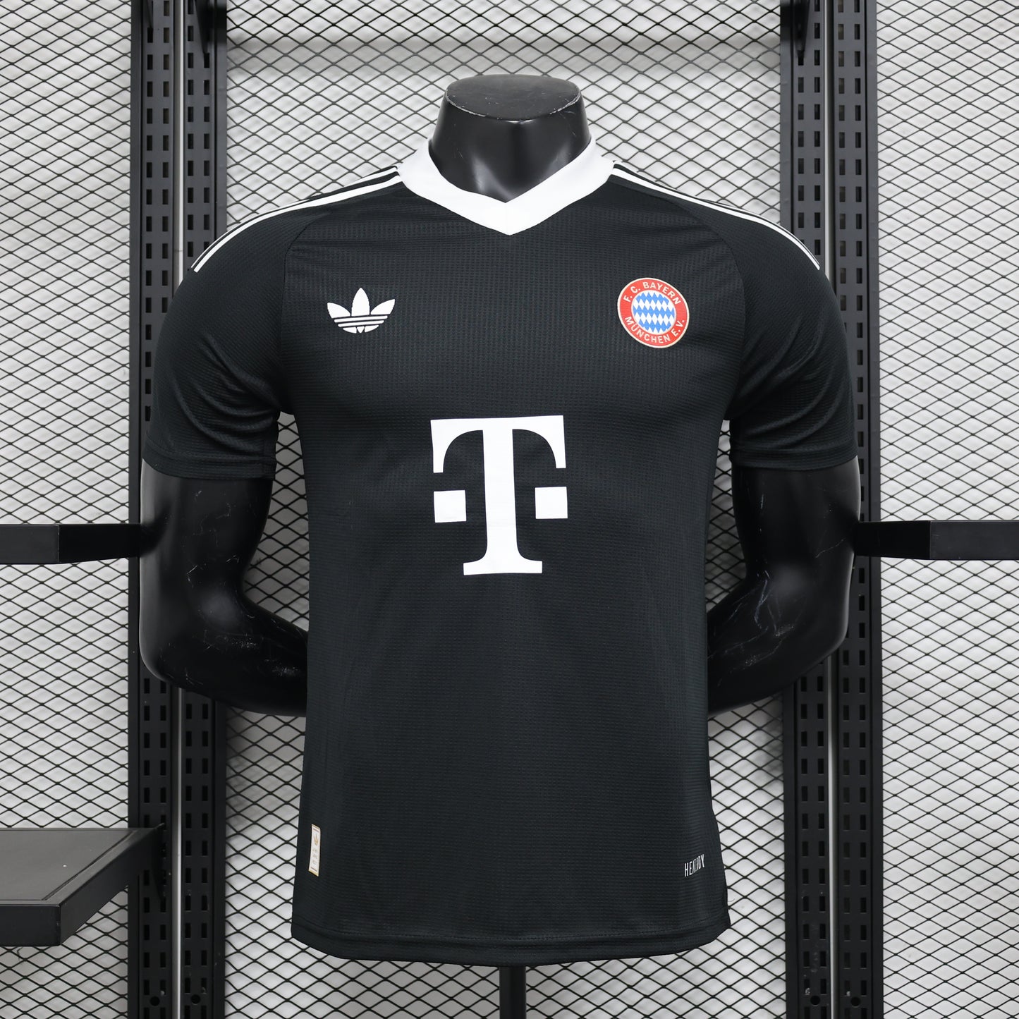 Bayern Munich Black Player Version 24/25