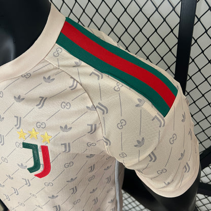 Juventus co-branded Version 24/25
