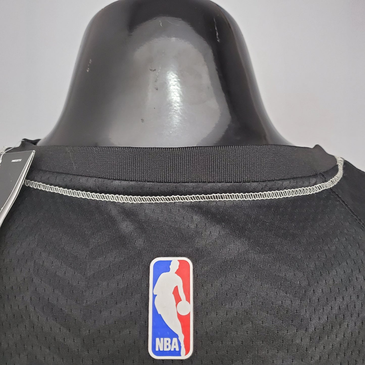 Brooklyn Nets Black | Grafitti Edition