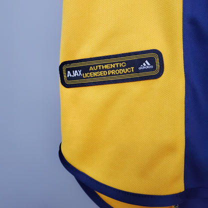 Ajax 00/01 Away