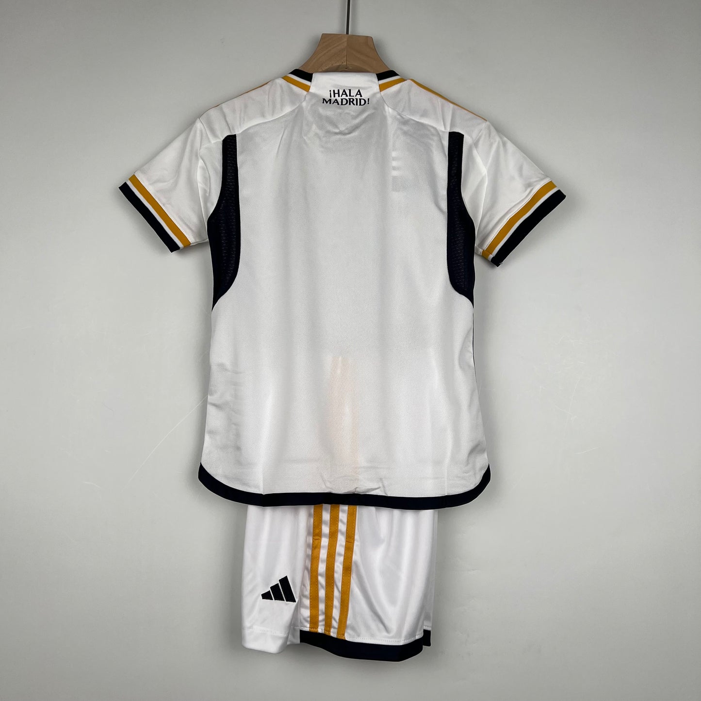 Real Madrid 23/24 Home