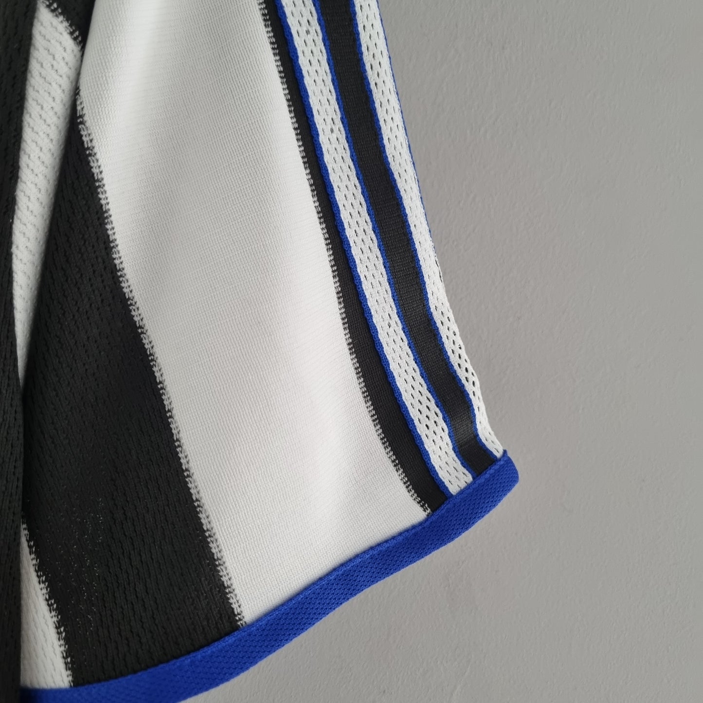 Newcastle United Home 00/01