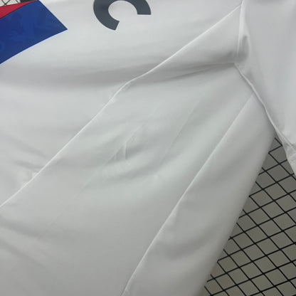 Lyon Home 10/11