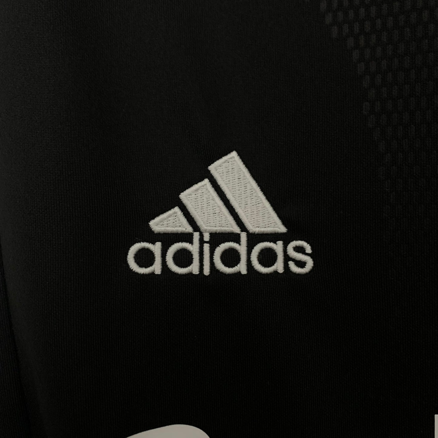 Real Madrid 01/02 Away