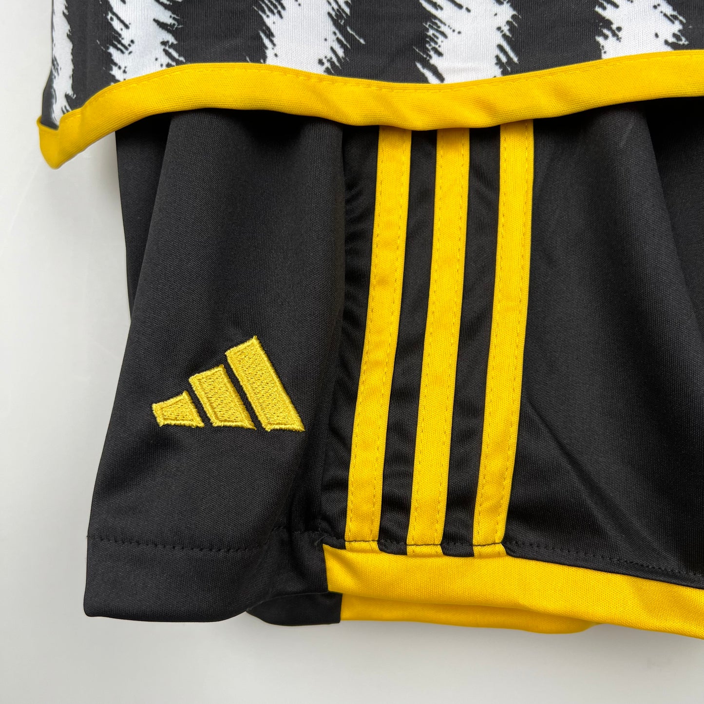 Juventos 23/24 Home