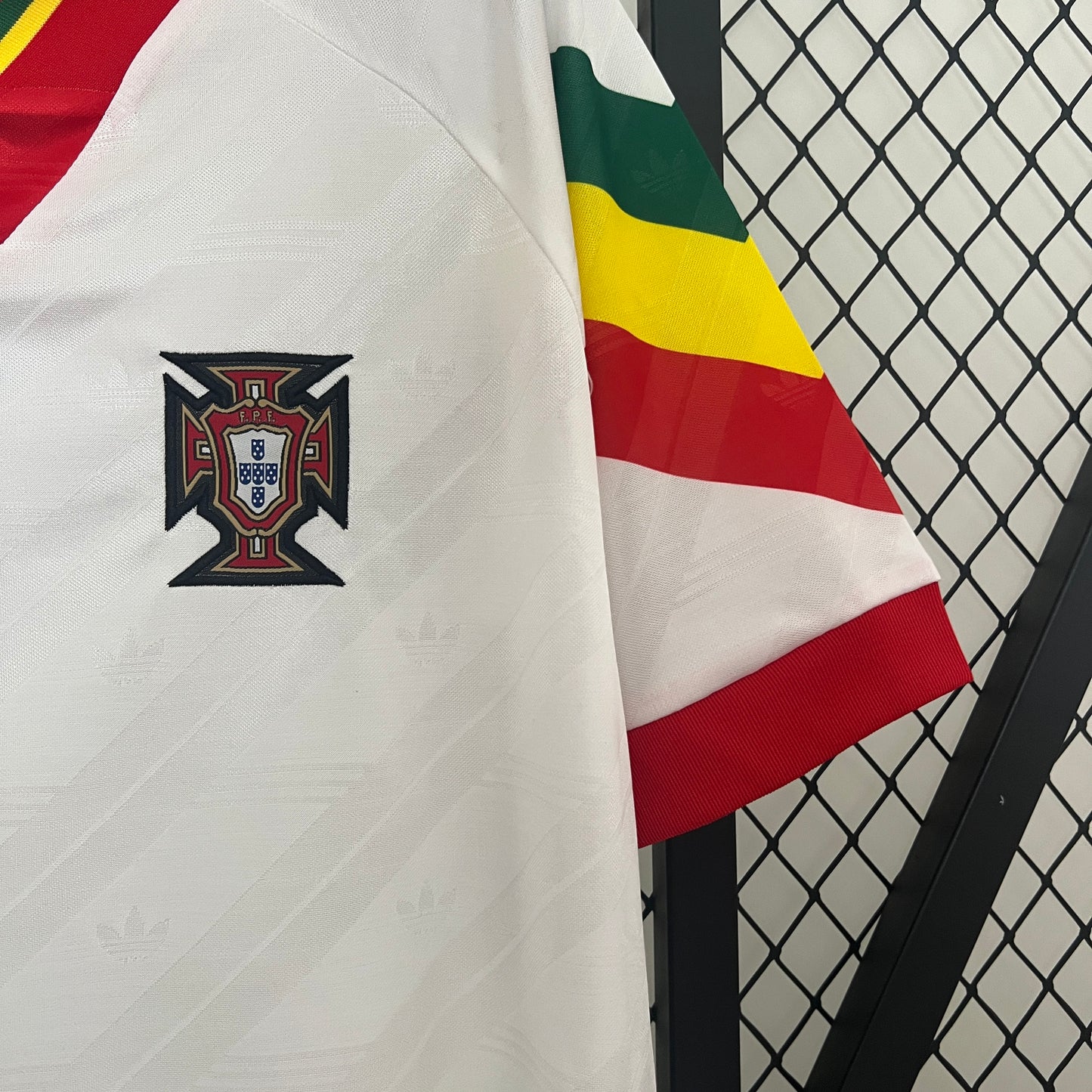 Portugal Away 92/94