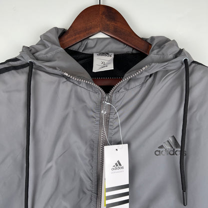 Adidas Windbreak