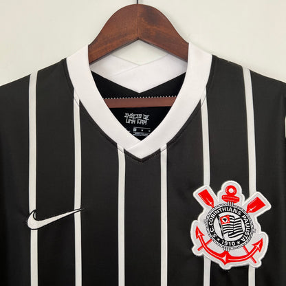 Corinthians 20/21 Away