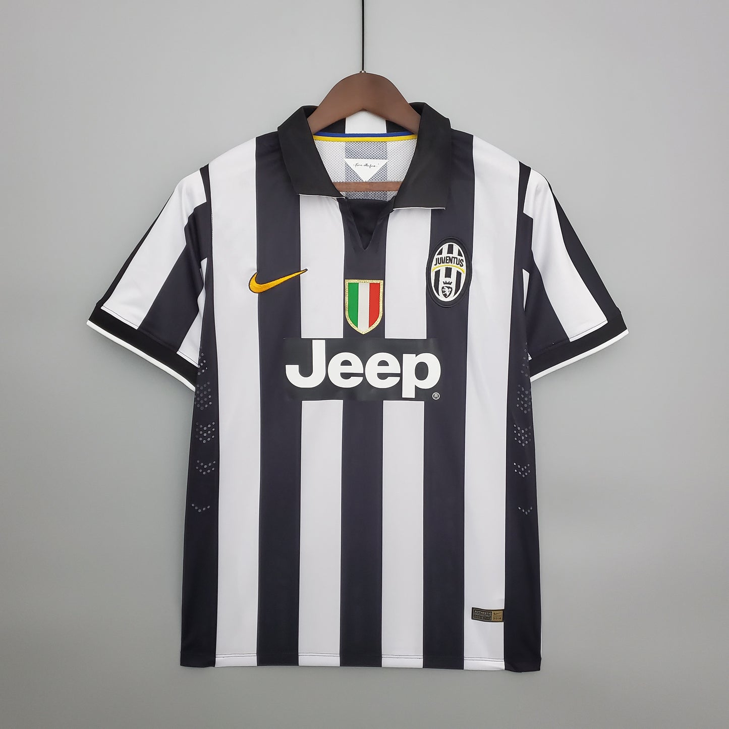 Juventus 14/15 home