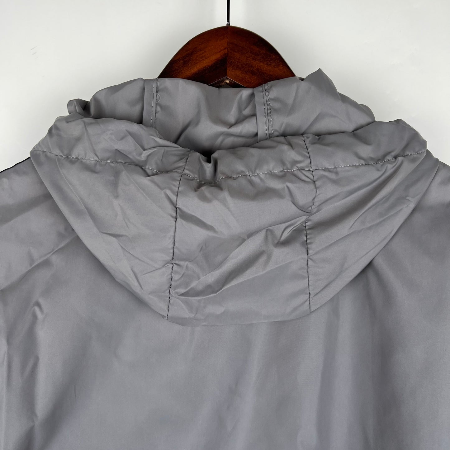 Adidas Windbreak