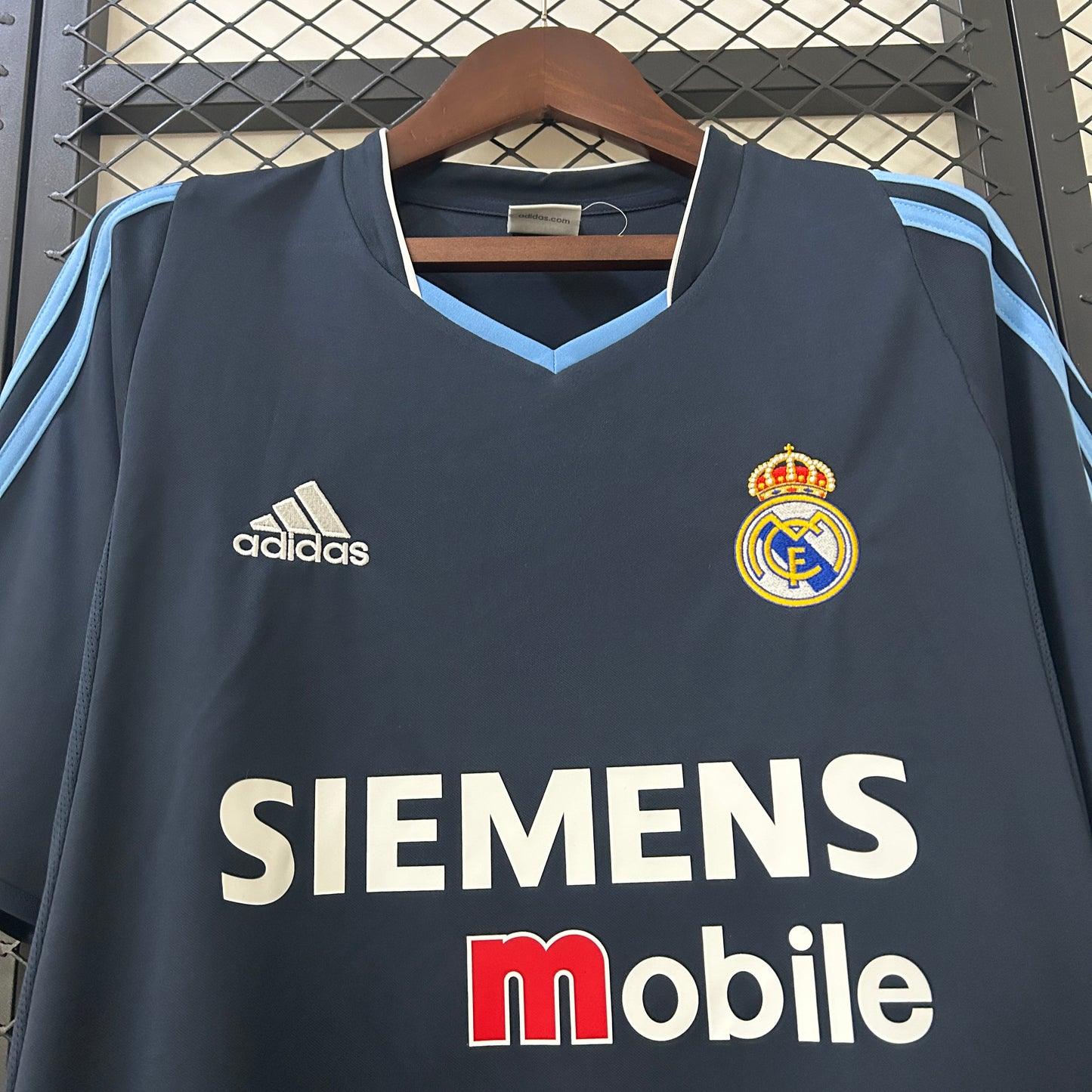 Real Madrid 03/04 Away