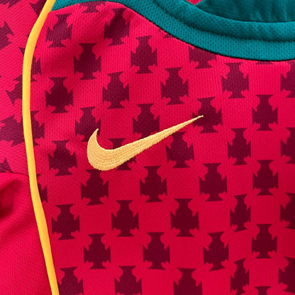Portugal Home Kids 2004