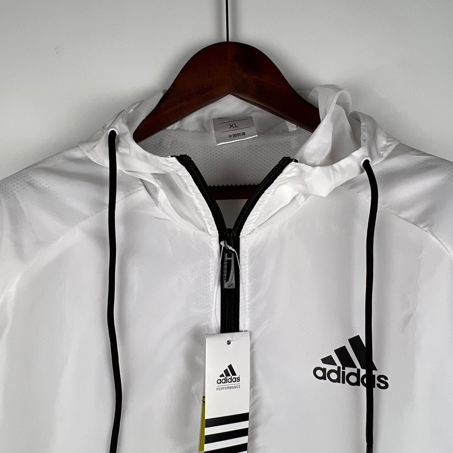 Adidas Windbreak