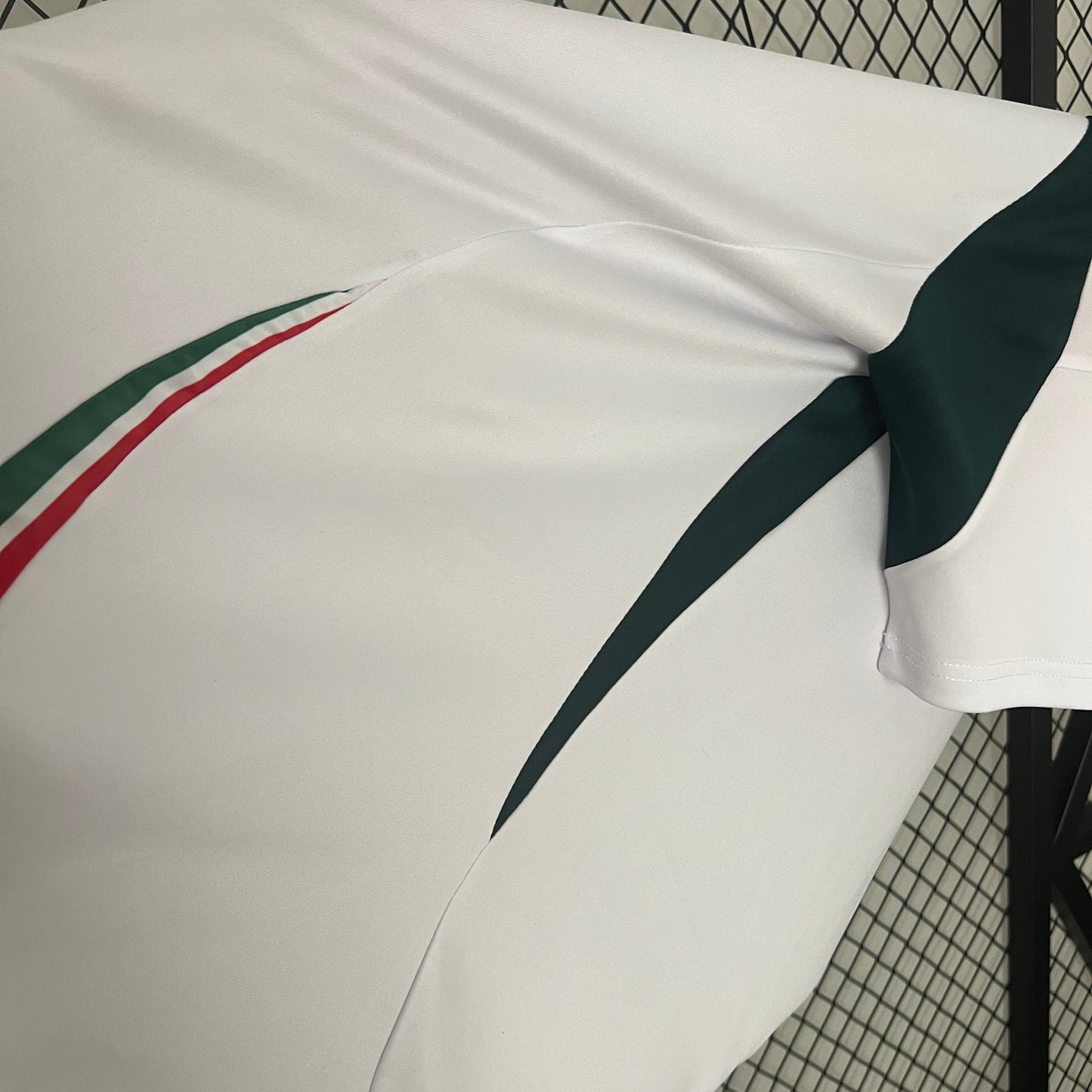 Hungria Away 2024