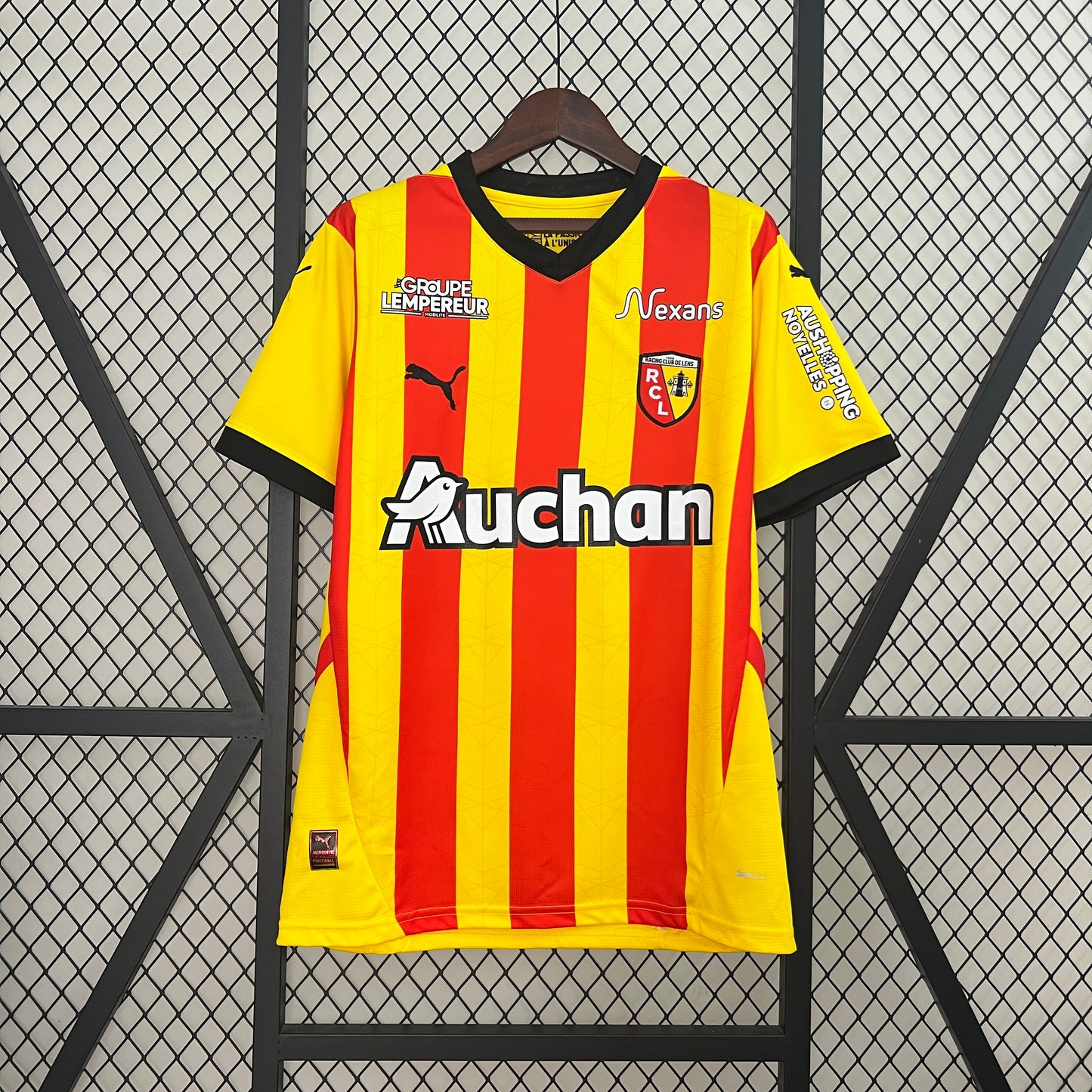 Lens Home 24/25